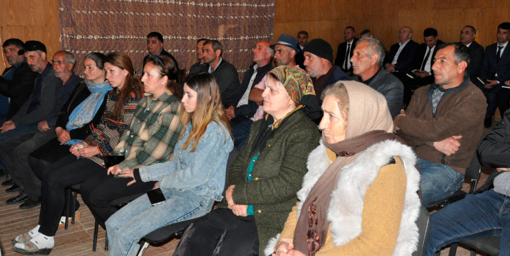Rayonun Zeyvə kəndində vətəndaşların növbəti səyyar qəbulu keçirilmişdir.
